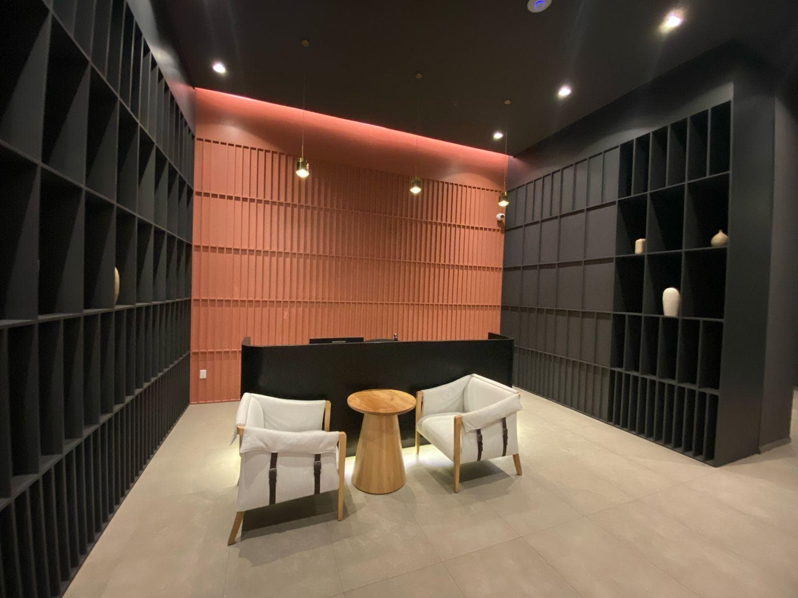 Departamento con 2 Recámaras en Punta Mayor, Frente a Plaza Mayor