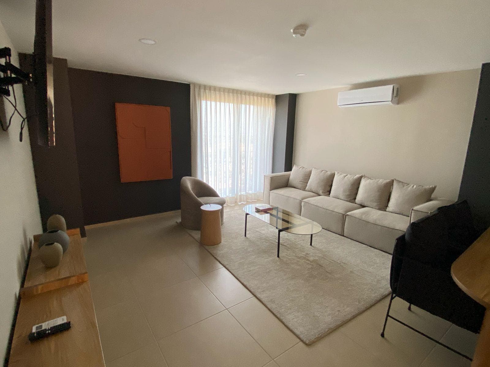 Departamento con 2 Recámaras en Punta Mayor, Frente a Plaza Mayor