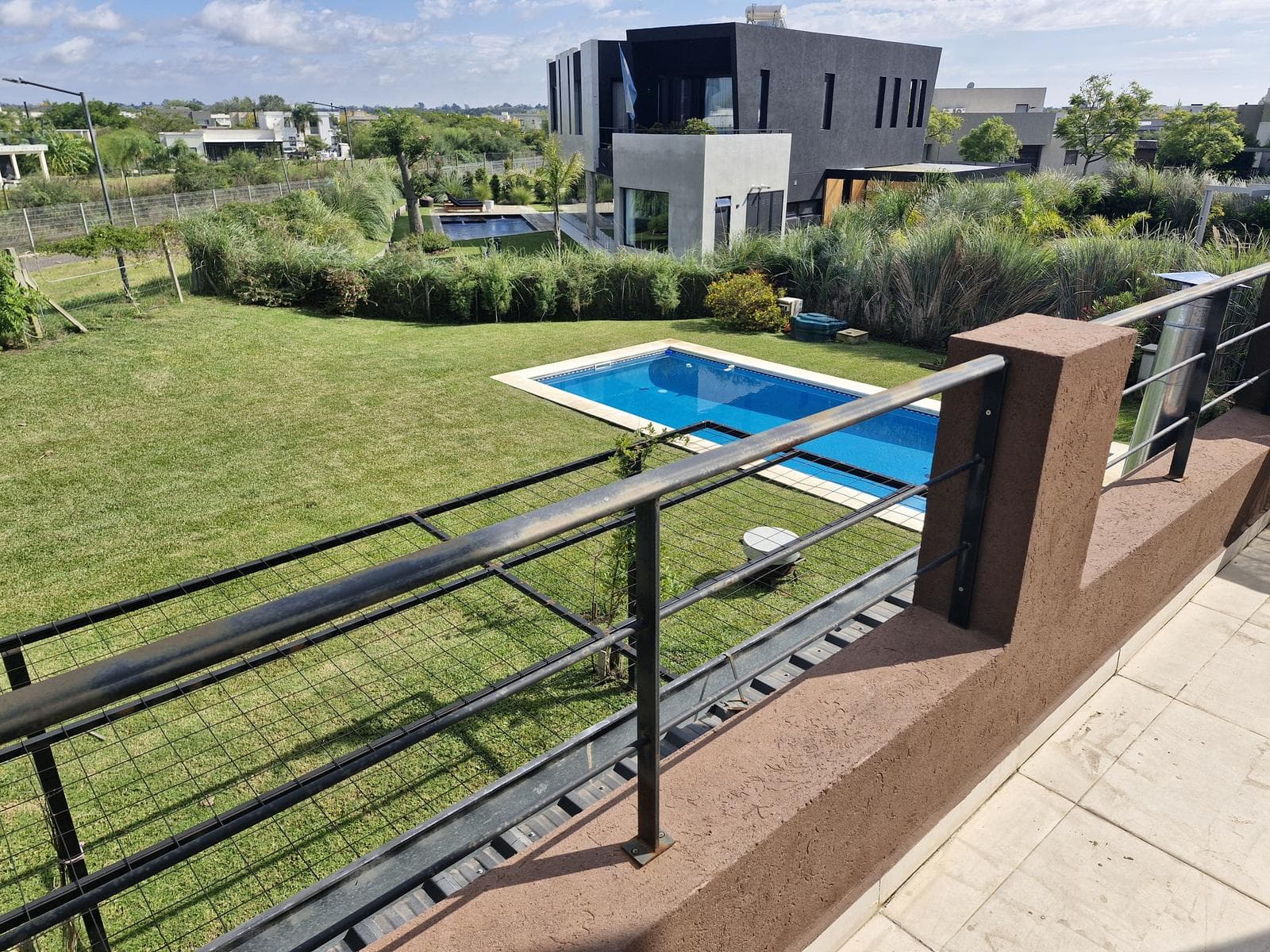 6-Room House for Sale in the Vistas Neighborhood, Puertos