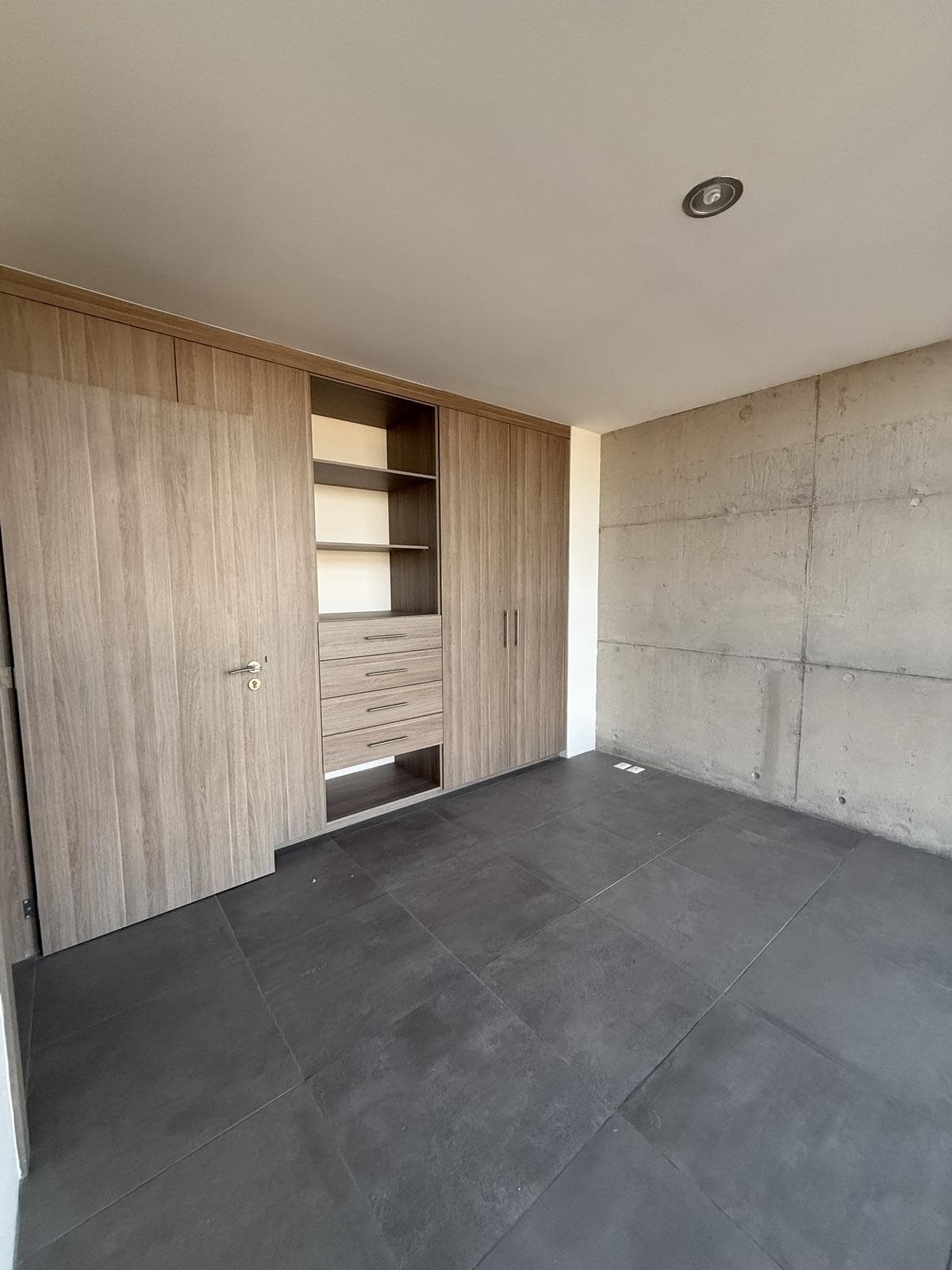 HUZ Apartment for sale located between Zavaleta and Forjadores