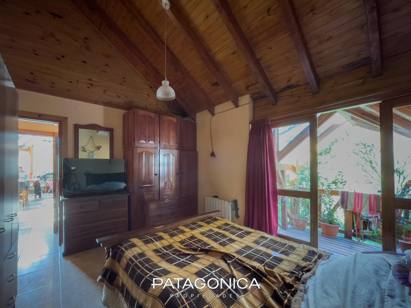 2-ROOM APARTMENT FOR SALE, 65 m² Gross Floor Area, Downtown, Villa La Angostura