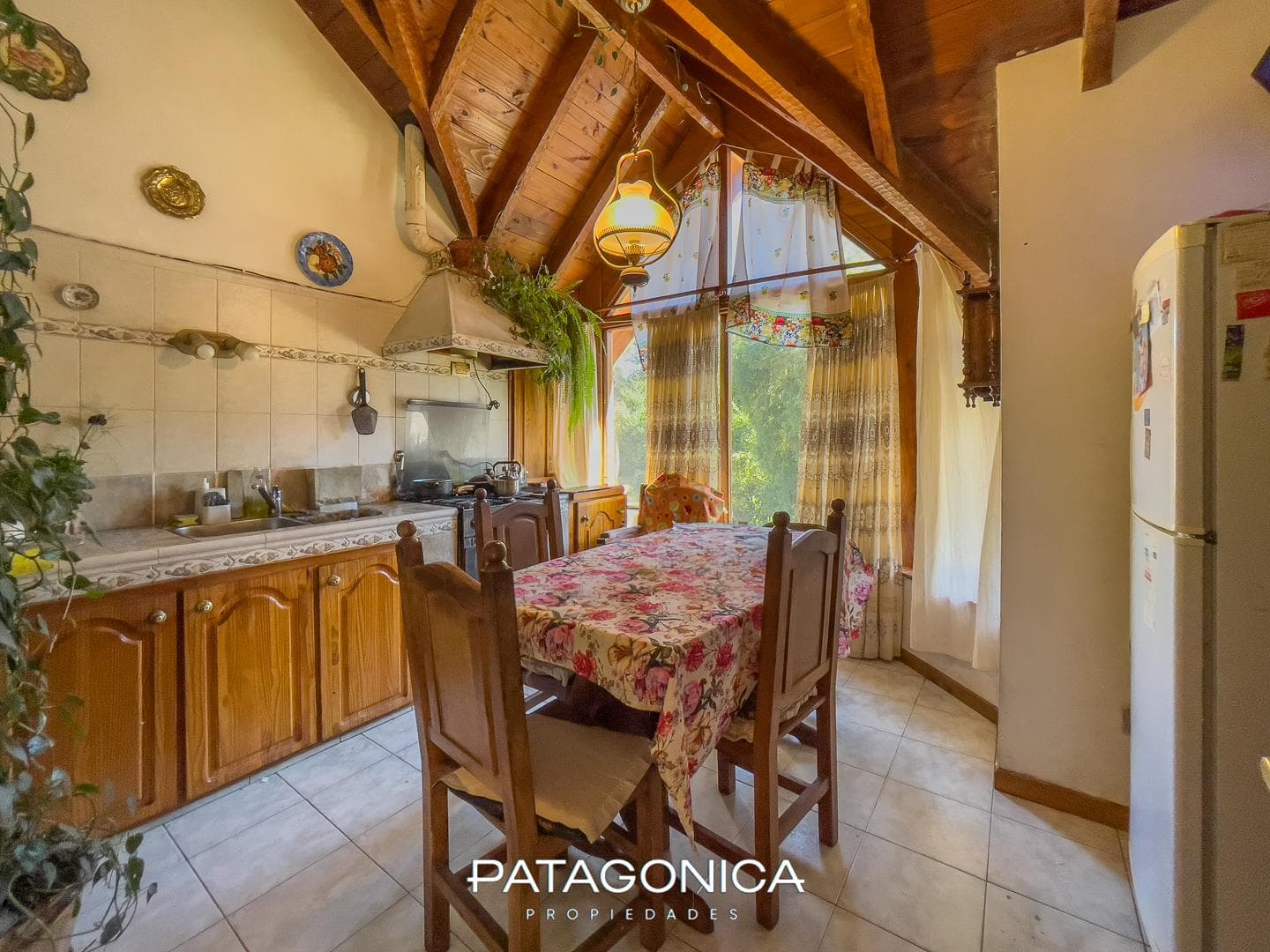 2-ROOM APARTMENT FOR SALE, 65 m² Gross Floor Area, Downtown, Villa La Angostura
