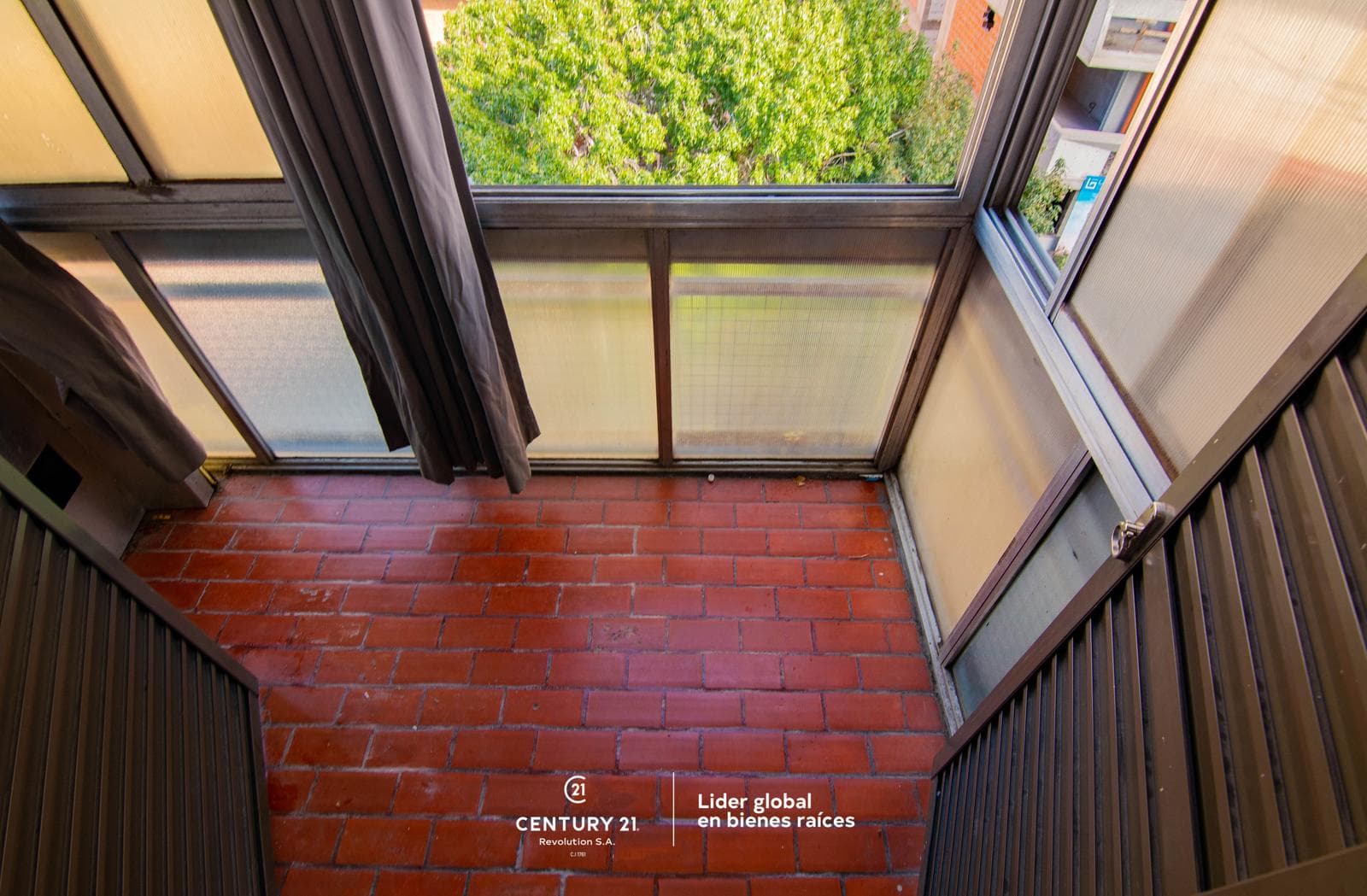 2-bedroom apartment with a balcony, Lourdes, Rosario