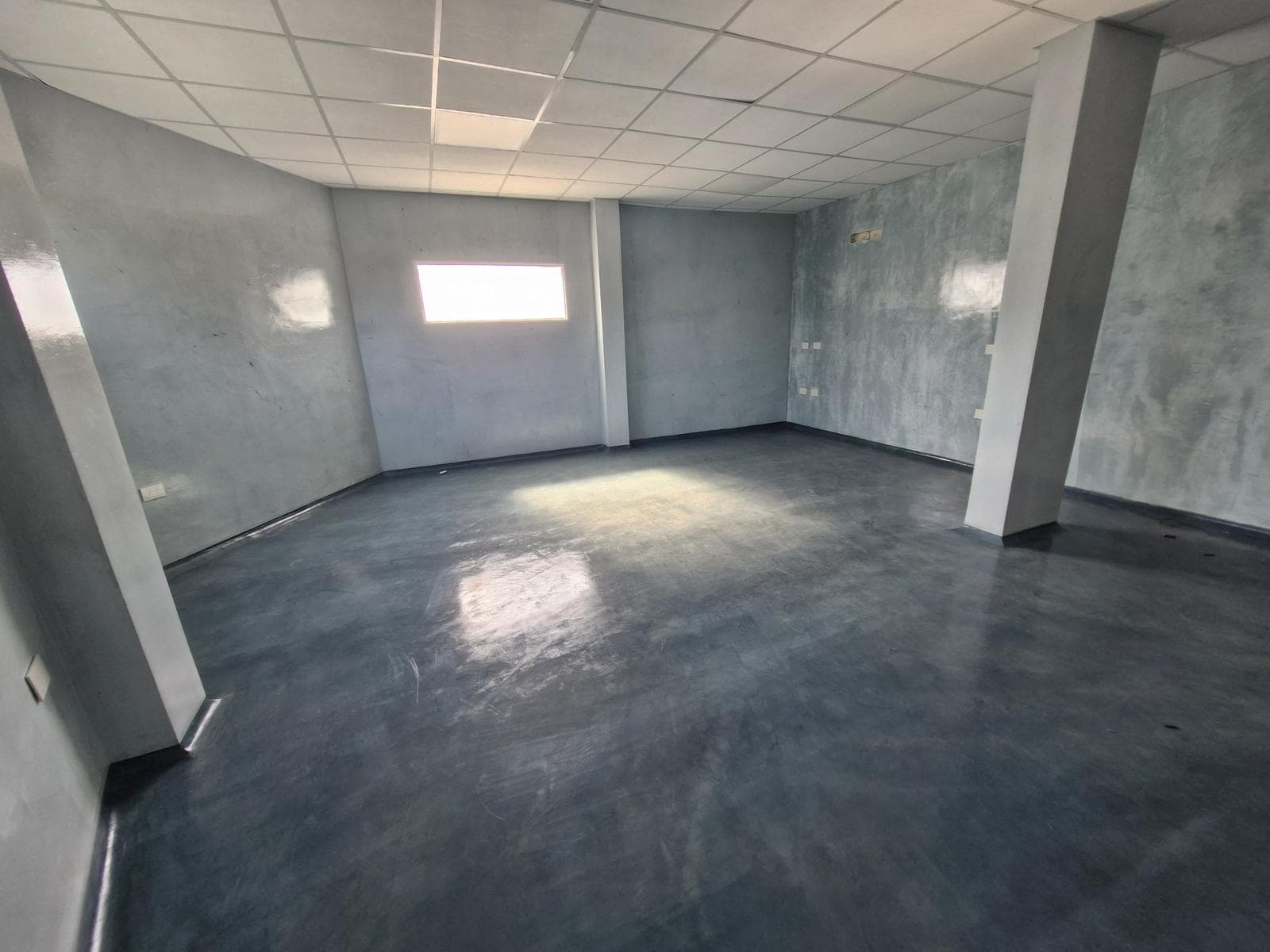 Office Space for Rent in Villa Sarmiento