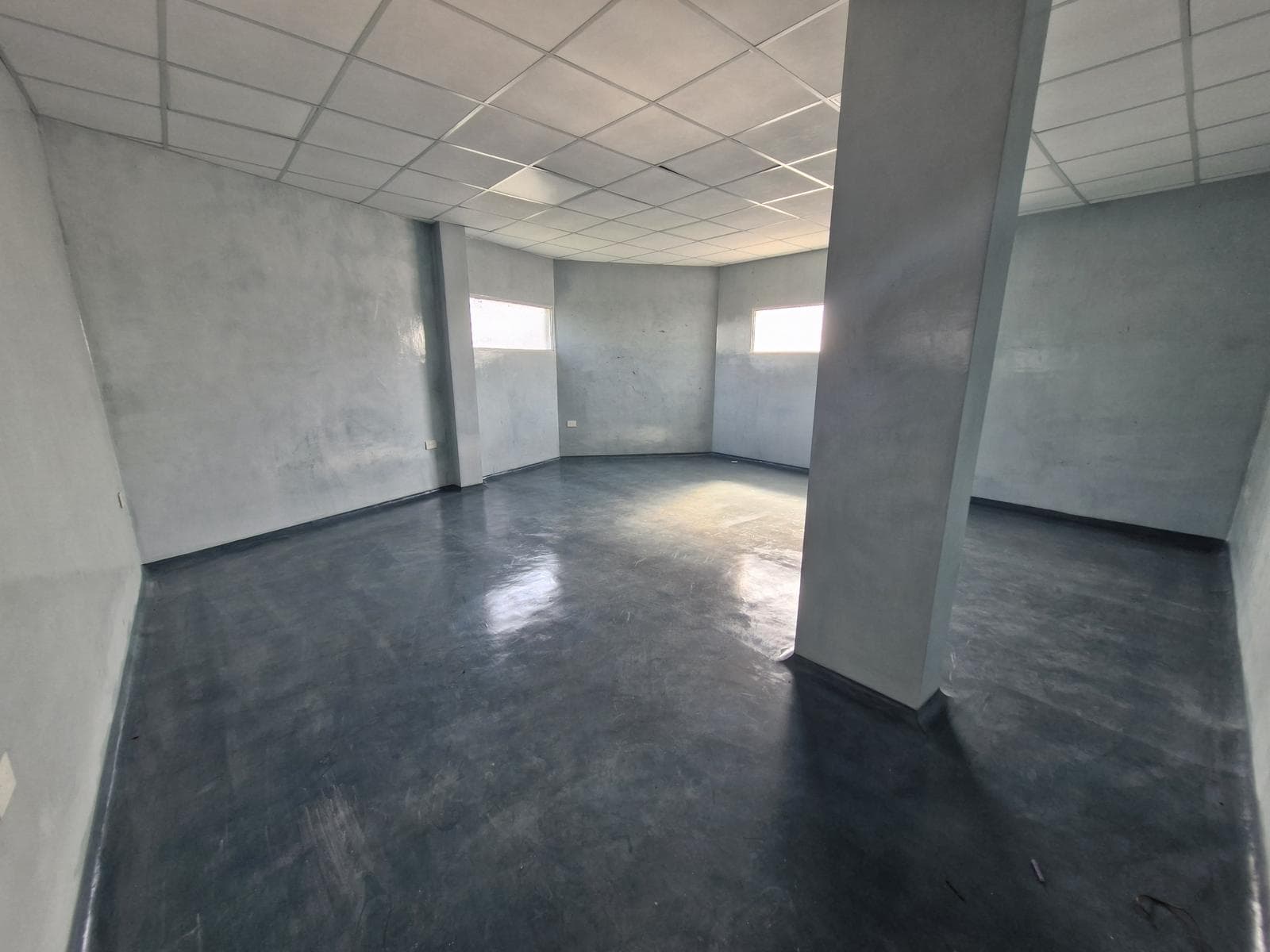 Office Space for Rent in Villa Sarmiento