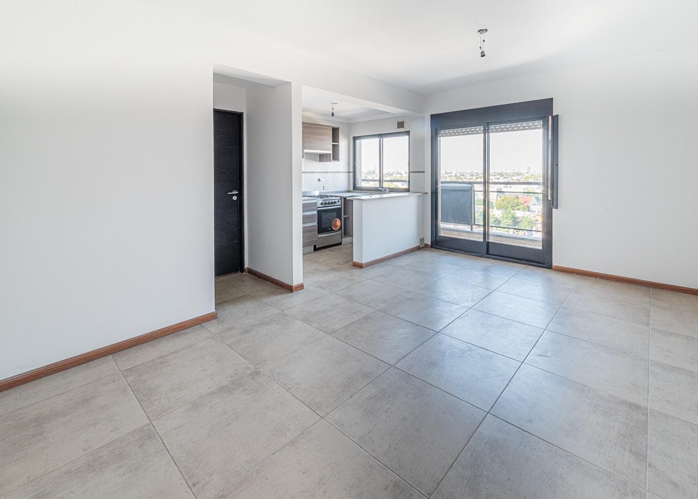 2-Room Apartment for Sale in San Martin