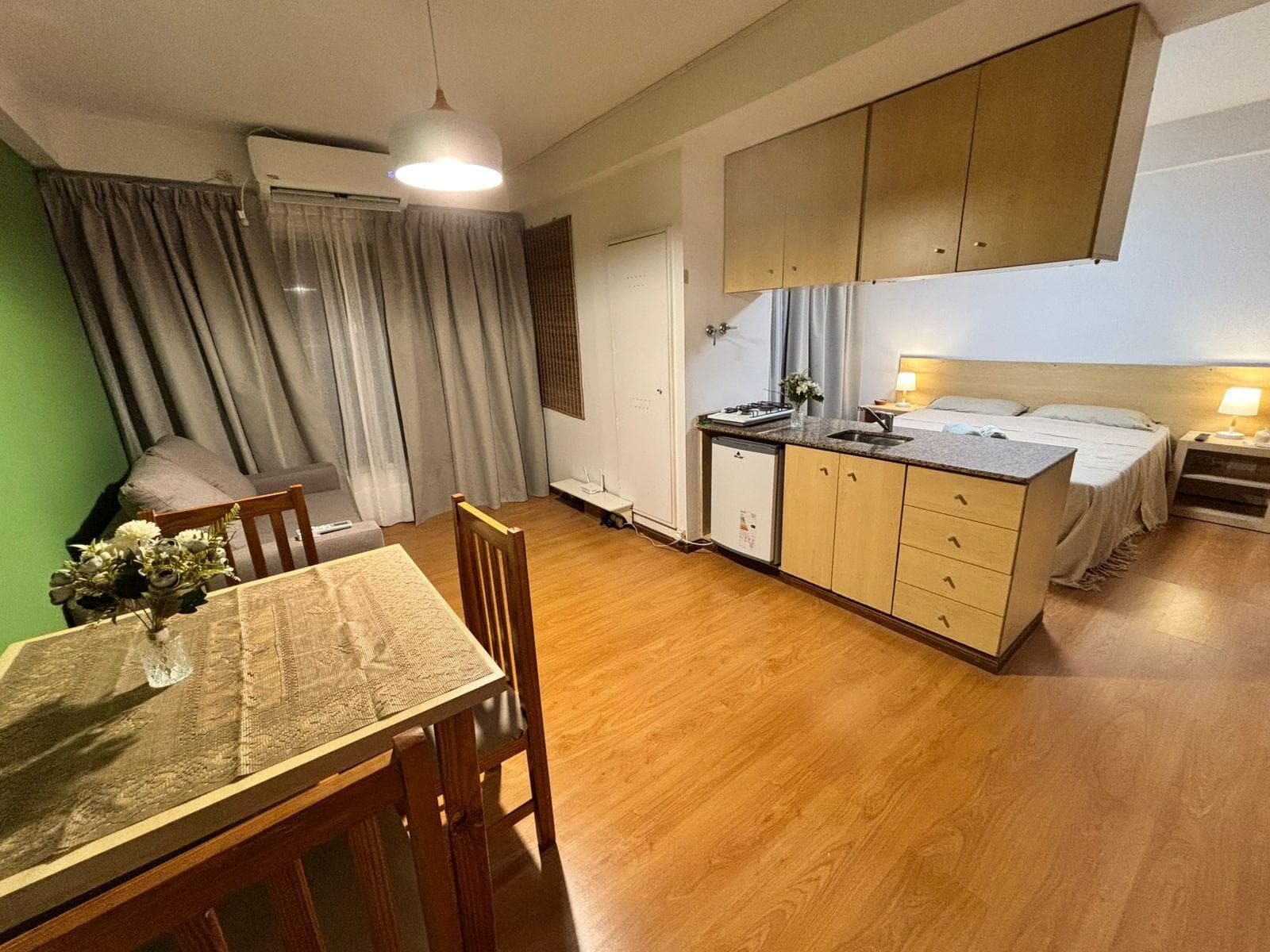 SHORT-TERM RENTAL: Studio apartment just a few meters from Oroño Boulevard