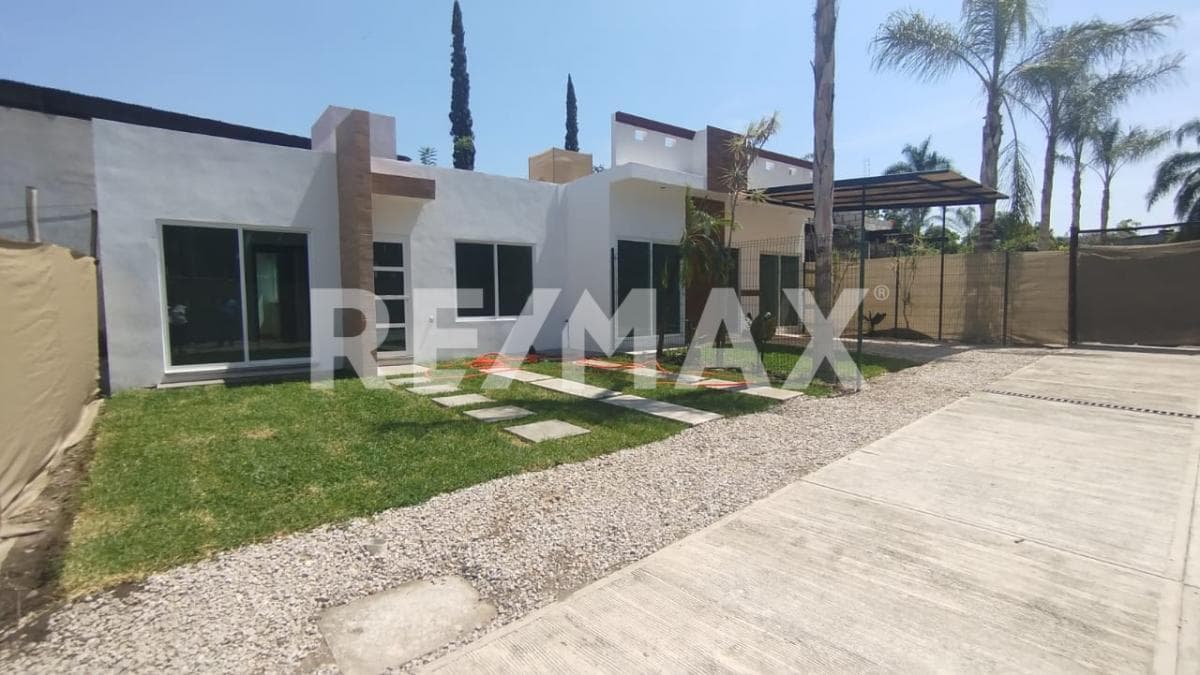 House for Sale in Morelos, Otilio Montaño, Cuautla