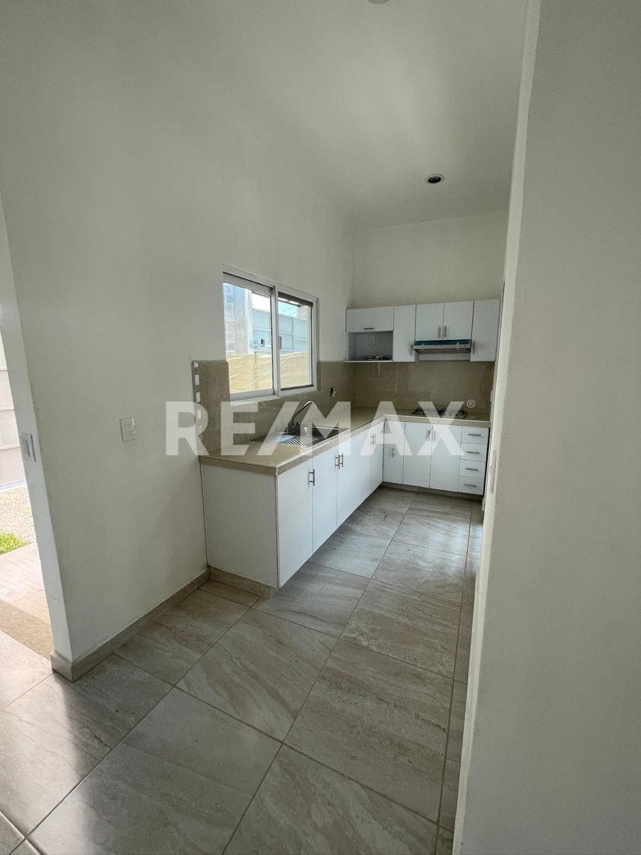 House for Sale in Morelos, Otilio Montaño, Cuautla