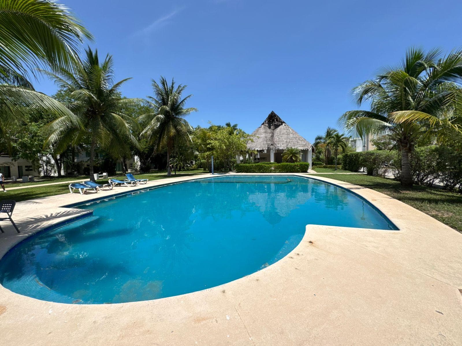 Apartment for SALE: 2 Bedrooms, 2 Bathrooms, Villa Maya, Playa del Carmen