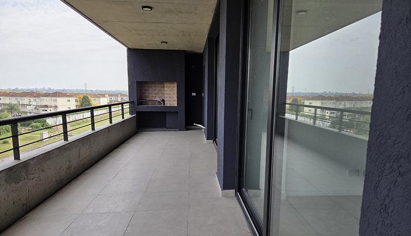 2-Bedroom Apartment for Sale with Balcony and Garage in Pilar, La Lonja