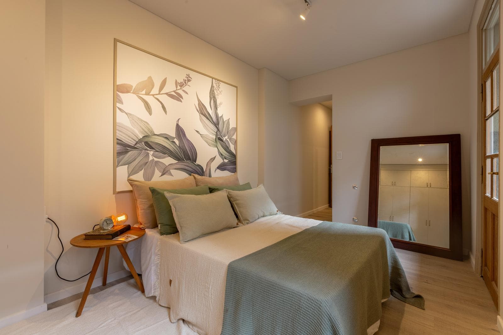 FOR SALE - 3-bedroom house with patio and terrace, including a garage - Pichincha, Rosario