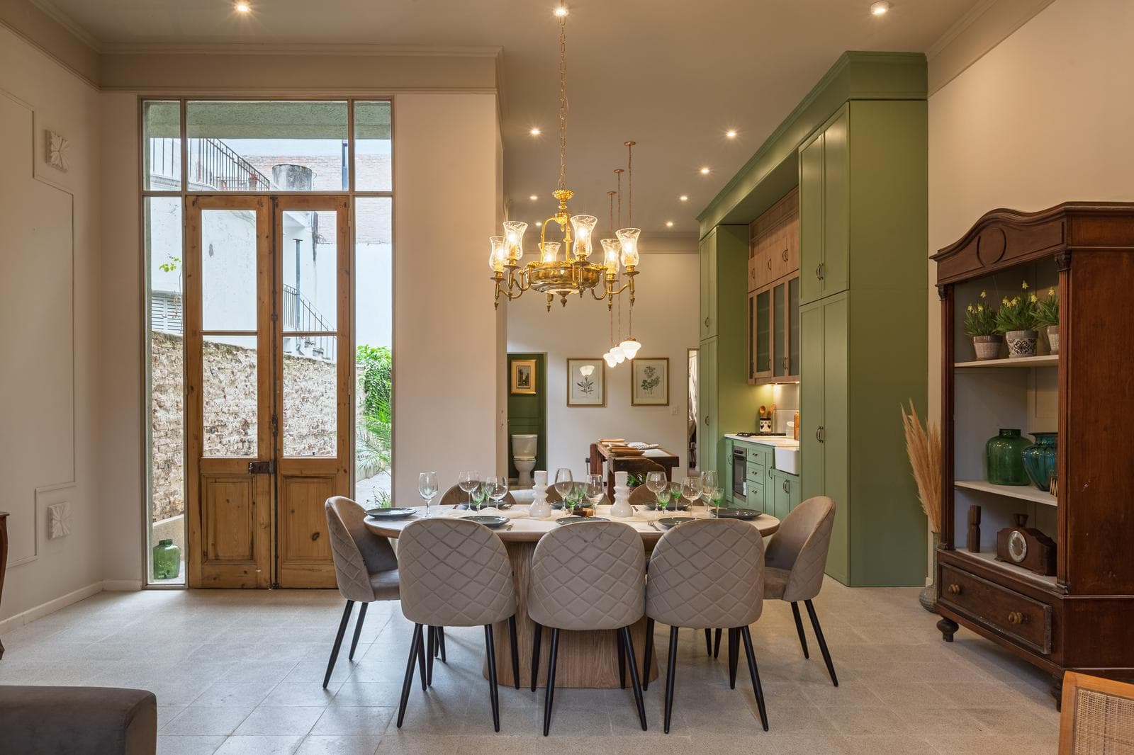 FOR SALE - 3-bedroom house with patio and terrace, including a garage - Pichincha, Rosario