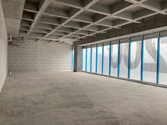 OFFICE FOR RENT IN VALLE ORIENTE