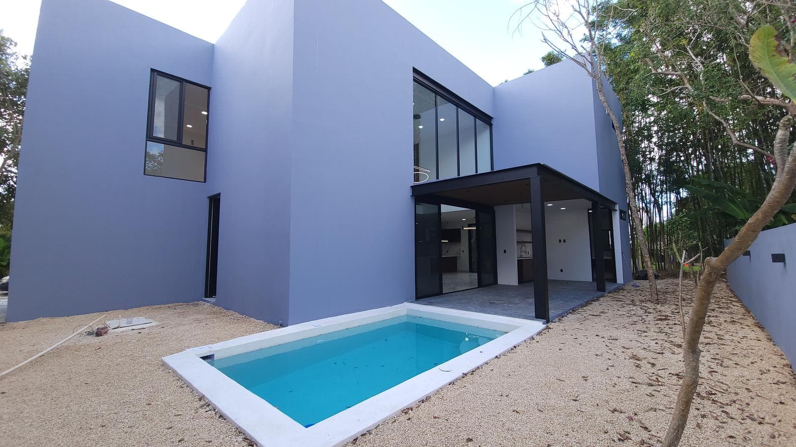 House for Sale in Yucatán Country Club, Mérida