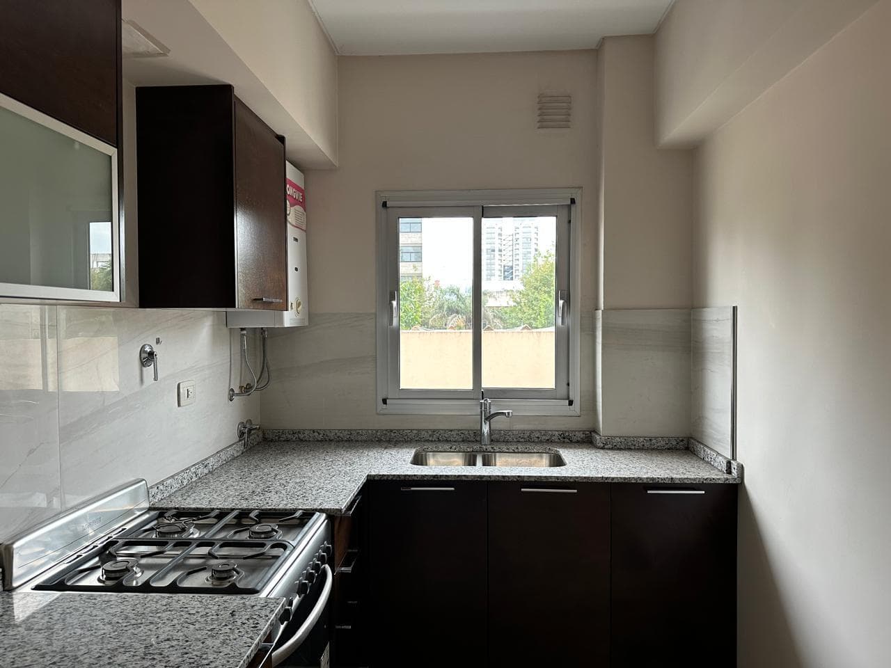 FOR SALE: BRAND-NEW 2-ROOM APARTMENT IN DOWNTOWN SAN JUSTO