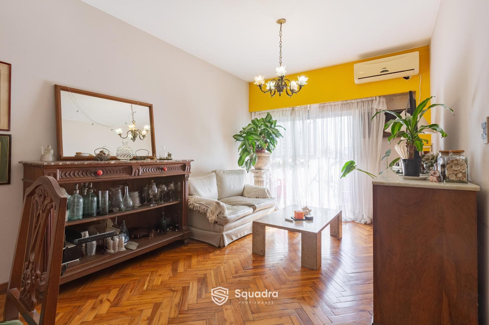 FOR SALE | TRADE-IN — Apartment — 3 bedrooms with balcony — Downtown, Rosario. QUALIFIES FOR A LOAN.