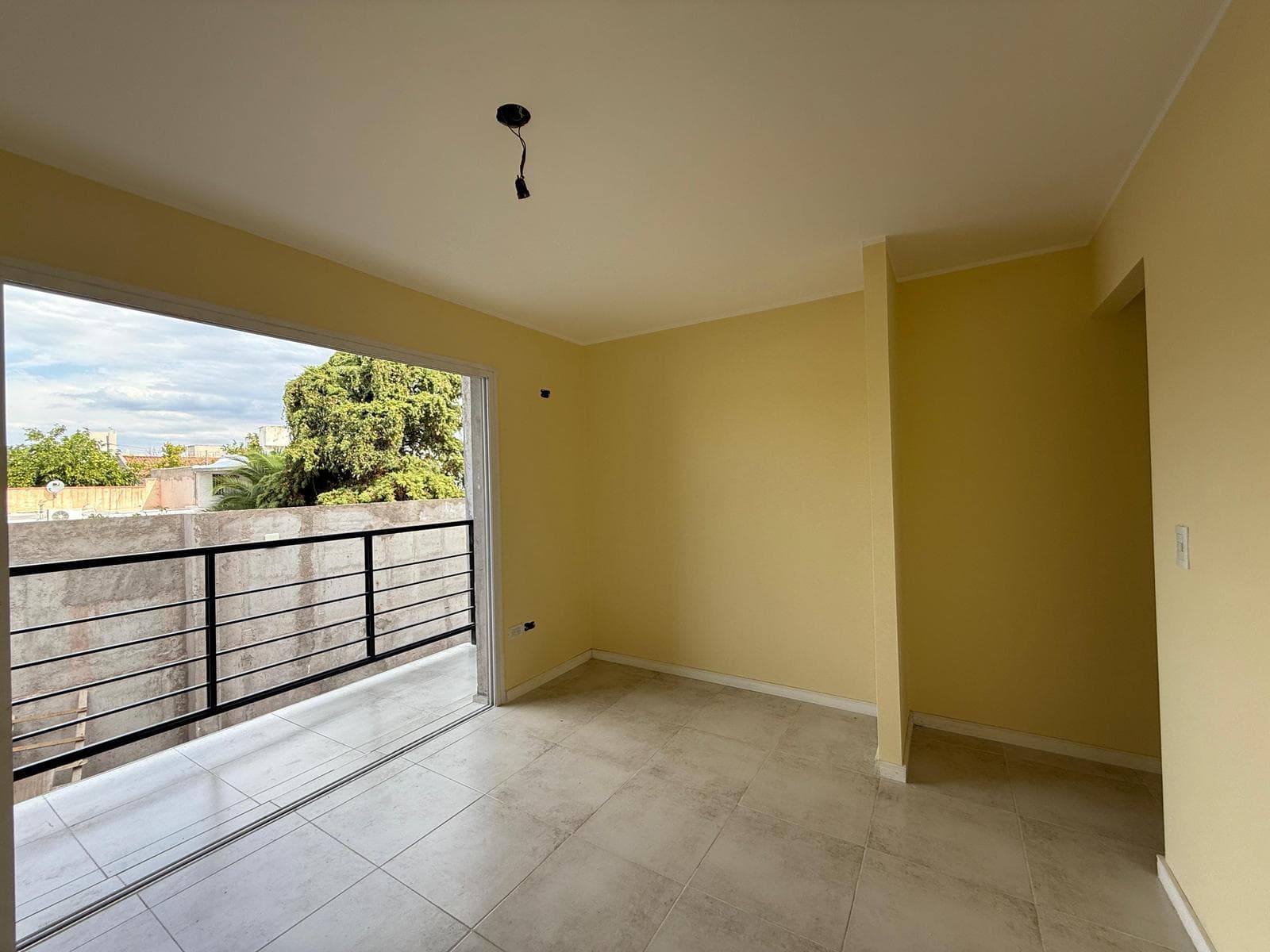 Brand-new apartments with financing available in Godoy Cruz