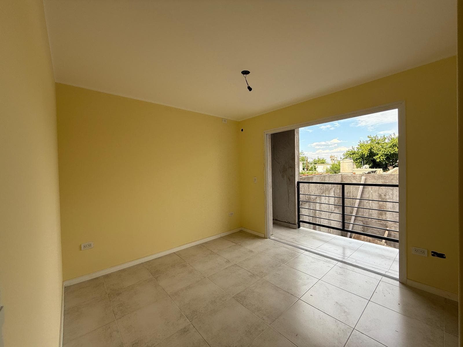 Brand-new apartments with financing available in Godoy Cruz