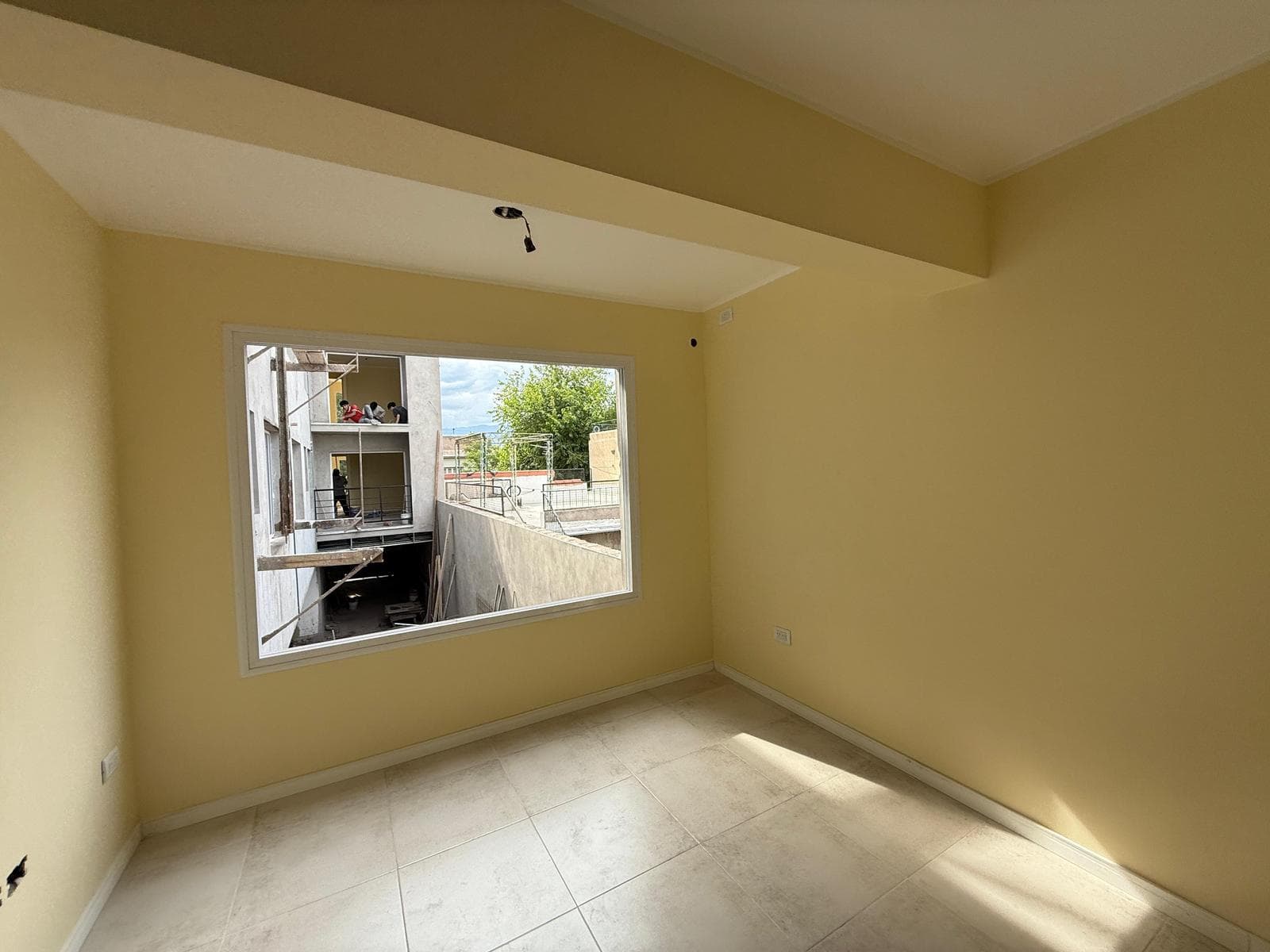 Brand-new apartments with financing available in Godoy Cruz
