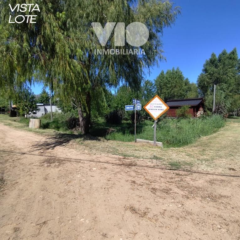 Lot in Villa San Jose