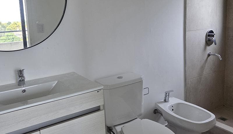 For Sale with Rent: 3-room apartment with balcony and 2 parking spaces in Pilar La Lonja