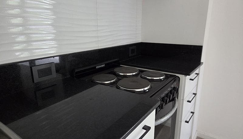 For Sale with Rent: 3-room apartment with balcony and 2 parking spaces in Pilar La Lonja