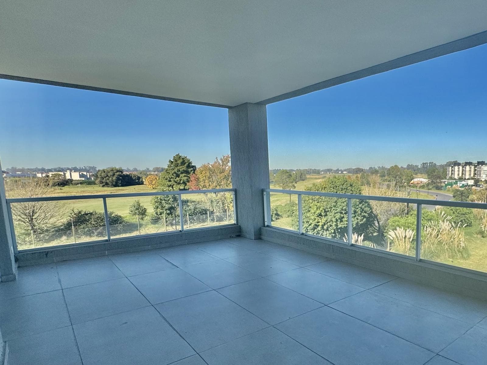 4-Room Apartment for Sale in Pilar