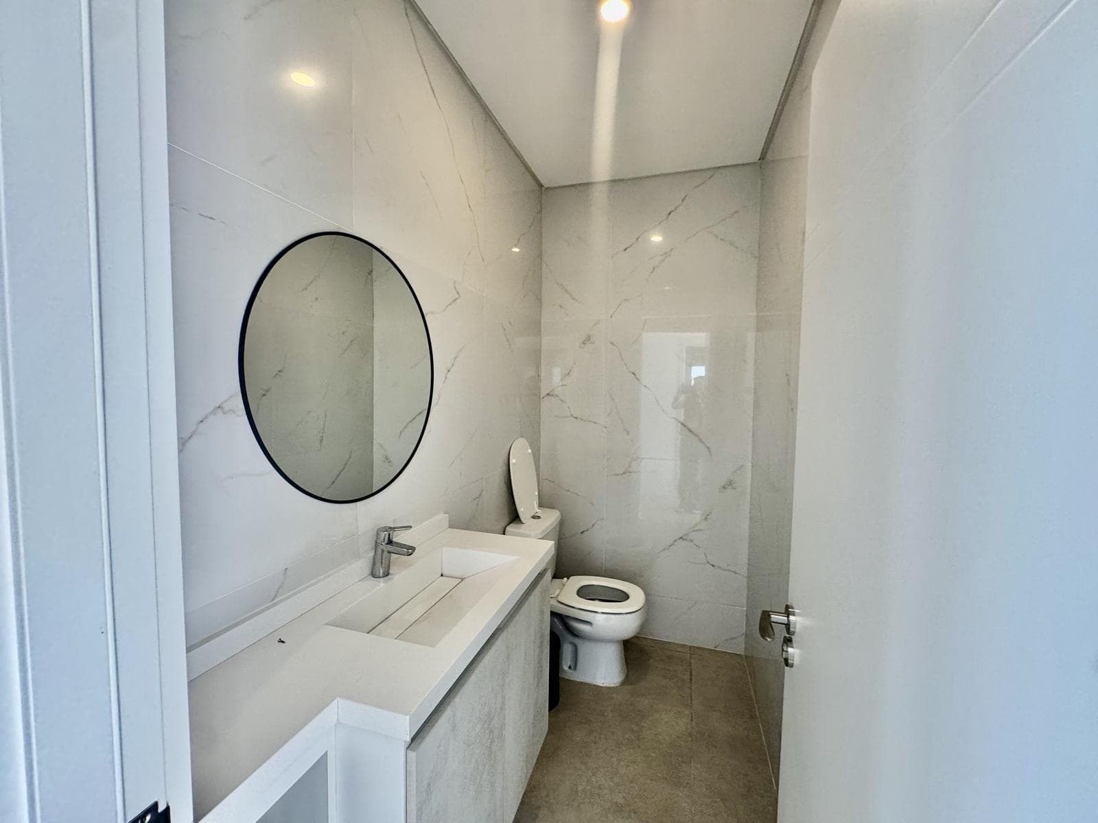 4-Room Apartment for Sale in Pilar