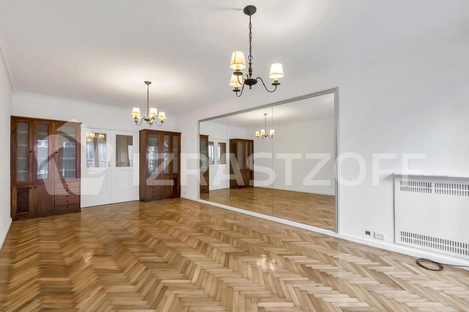 5-room apartment for sale in Belgrano with a garage and storage unit