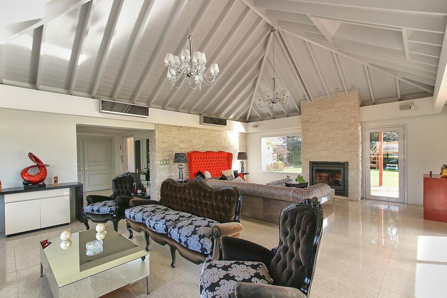 Exceptional Home in Los Lagartos CC - Qualifies for a Mortgage