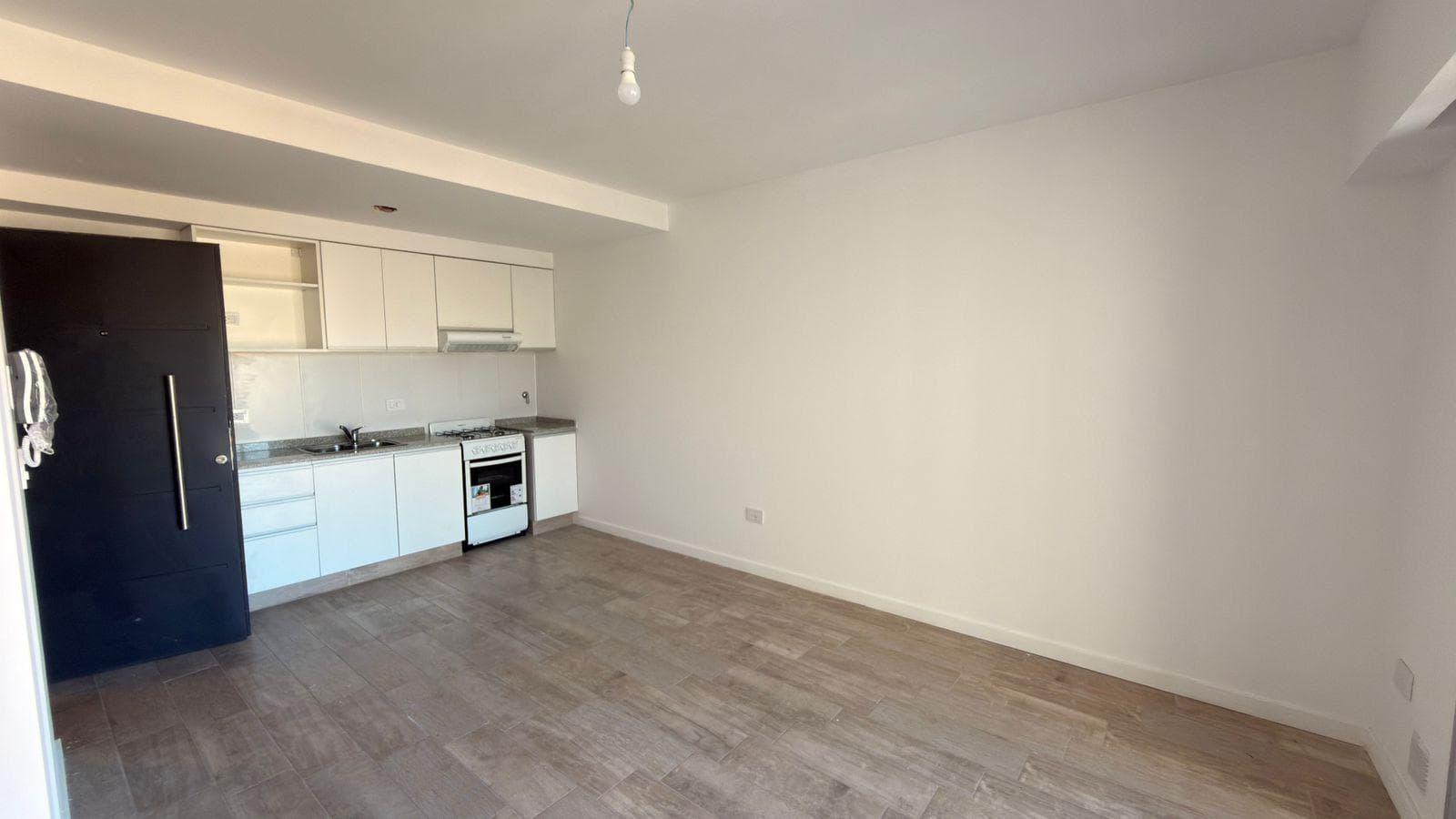 For Sale/Financing: Brand-New One-Bedroom Apartment with Balcony. Abasto