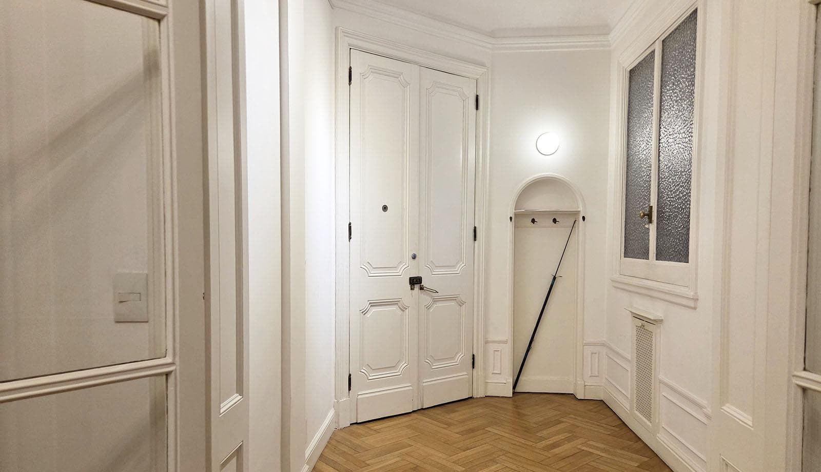 Amazing 4-Bedroom Apartment for Sale Retiro District