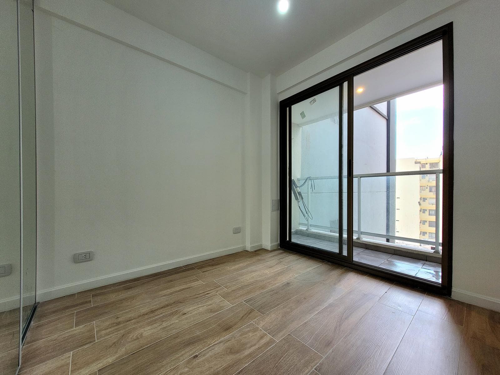 3-room apartment for sale, mortgage-eligible. Caballito.