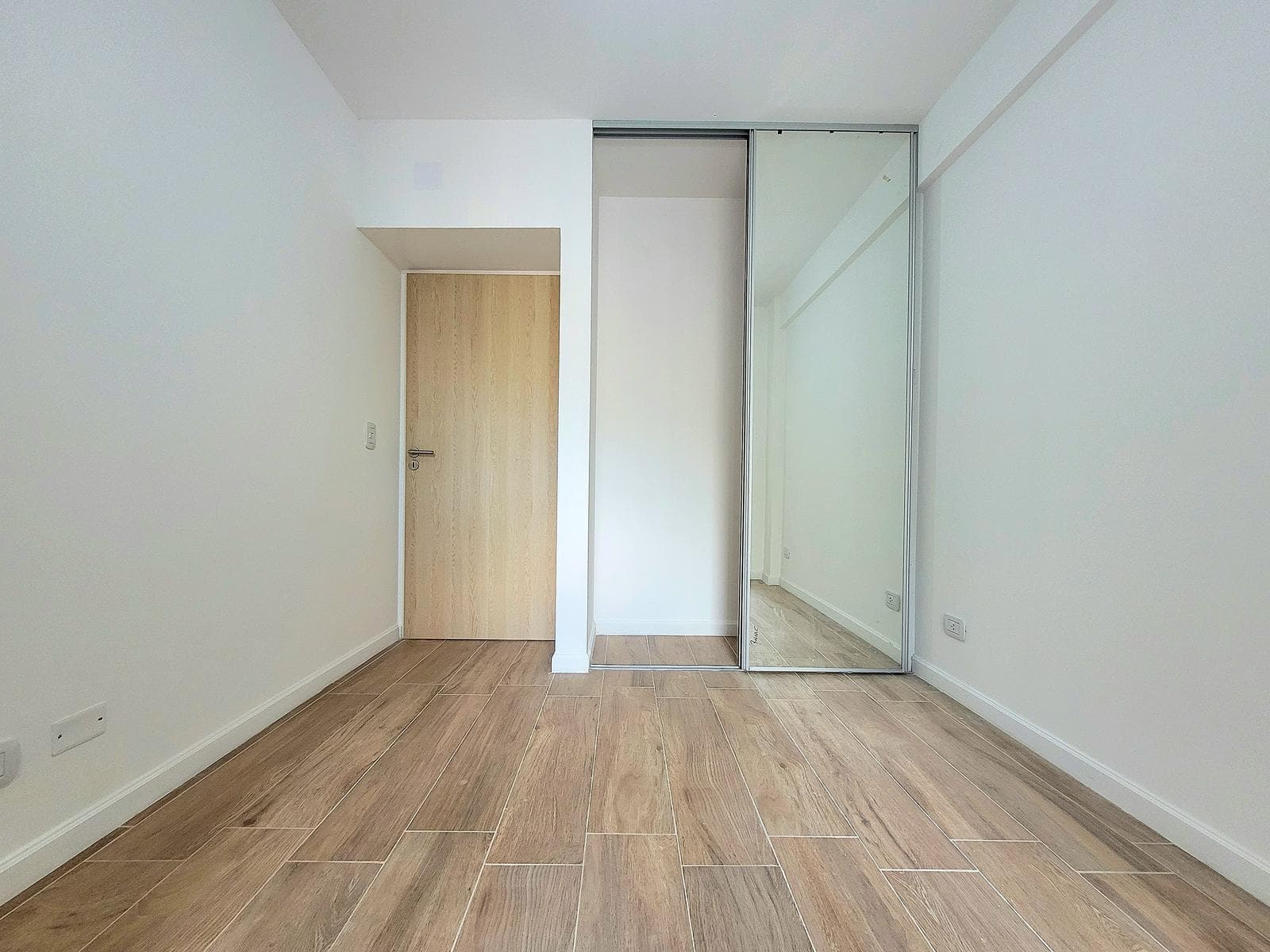3-room apartment for sale, mortgage-eligible. Caballito.