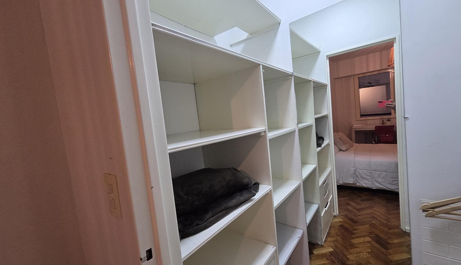 High-Yield Investment! 2-Bedroom Apartment with Patio, 52 m², Recoleta