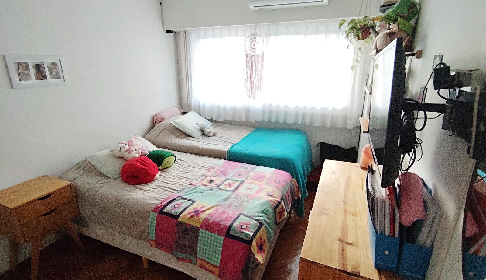 4-Bedroom Apartment for Sale with Balcony and Outbuilding in Barrio Norte