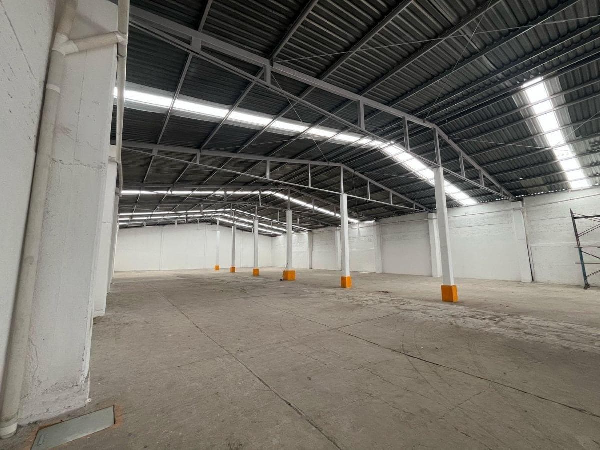 Commercial warehouse in Santa Cecilia, Acatitlán