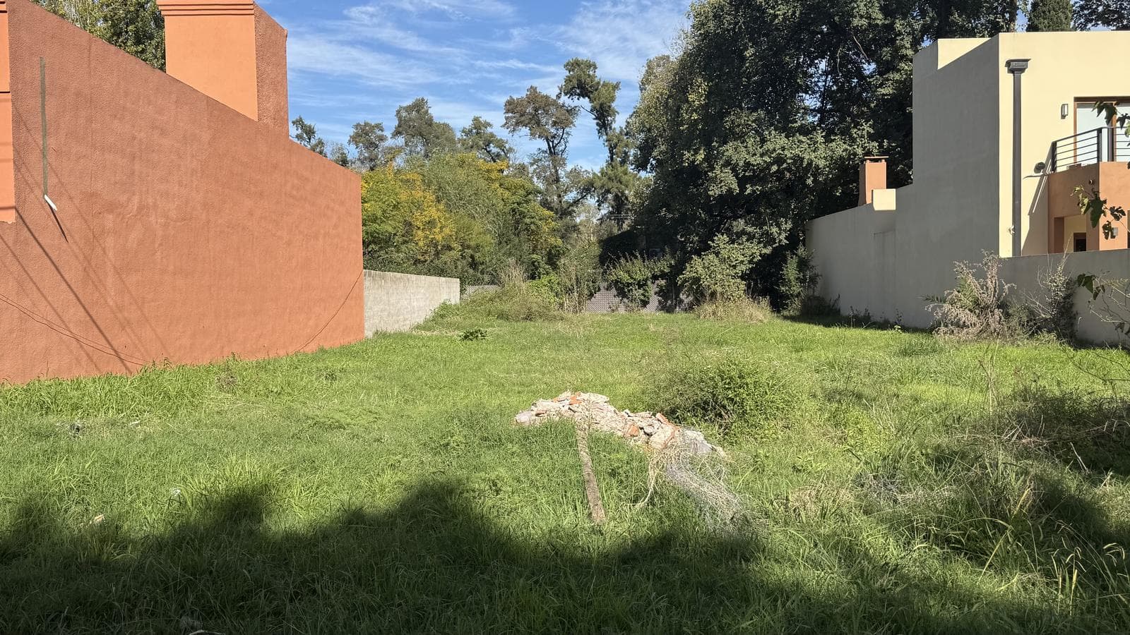 A unique piece of land full of possibilities for sale in Lobos!
