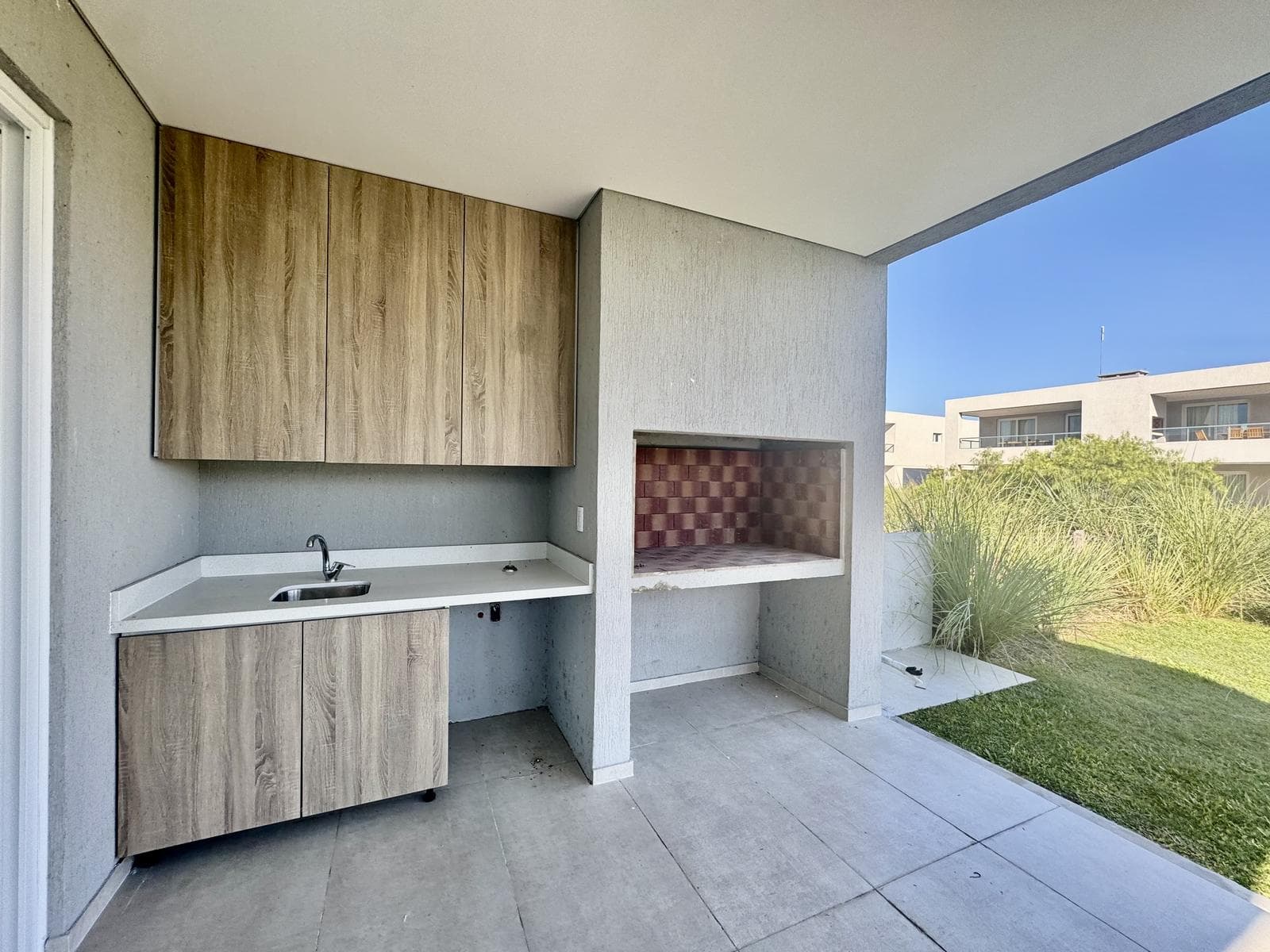 4-Room Apartment for Sale in Pilar