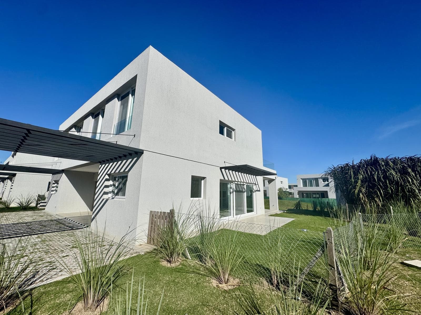 4-Room Apartment for Sale in Pilar