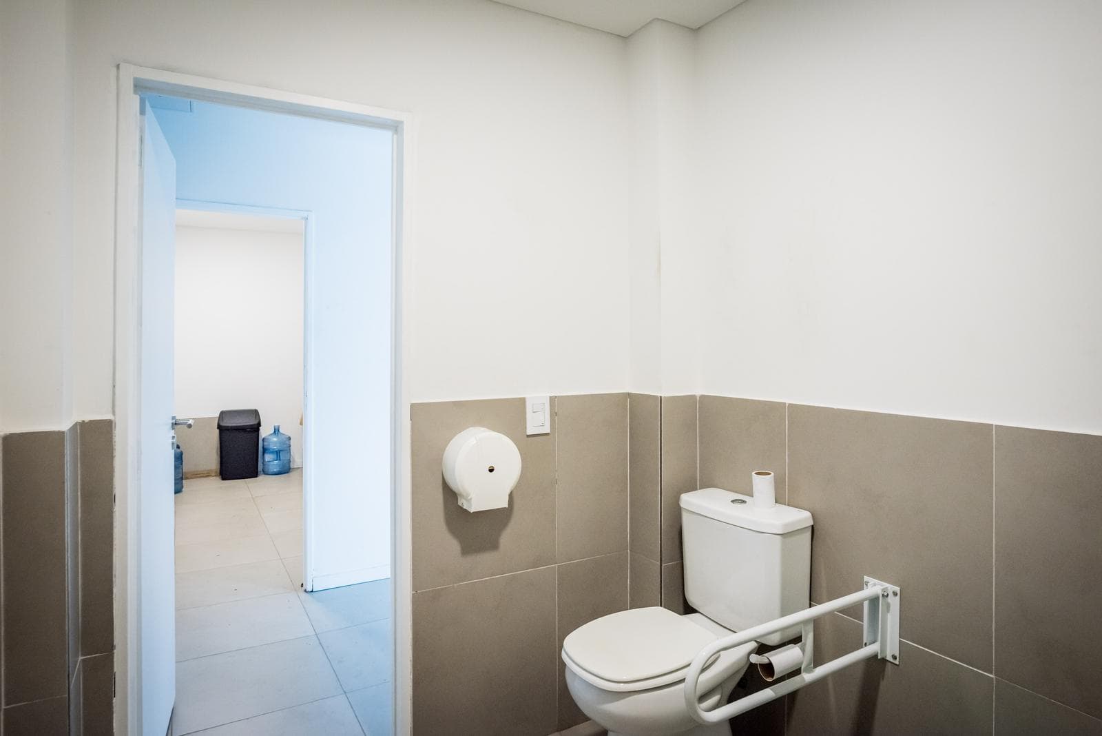 Office - Commercial Space at Fisherton Villa Margarita, 135 m²