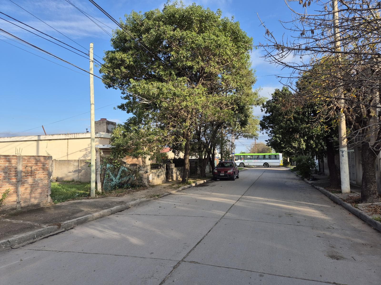 LOT FOR SALE - CAFFERATA NEIGHBORHOOD - PERFECT DUPLEX