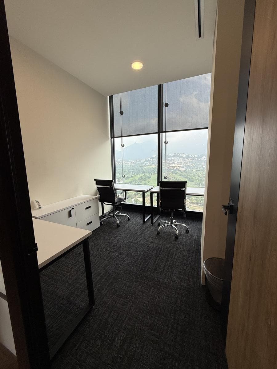 FURNISHED OFFICE FOR RENT