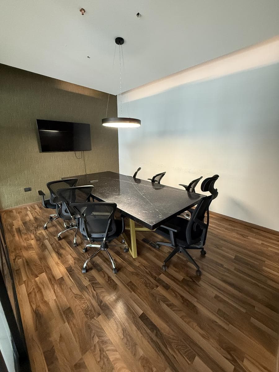 FULLY EQUIPPED AND FURNISHED OFFICE