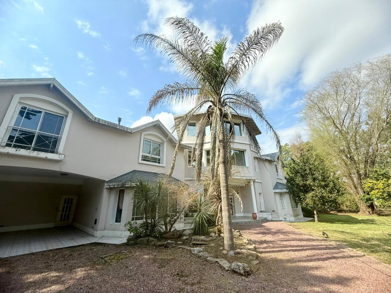 CANNING: House for Sale in North Saint Thomas, 6 Rooms