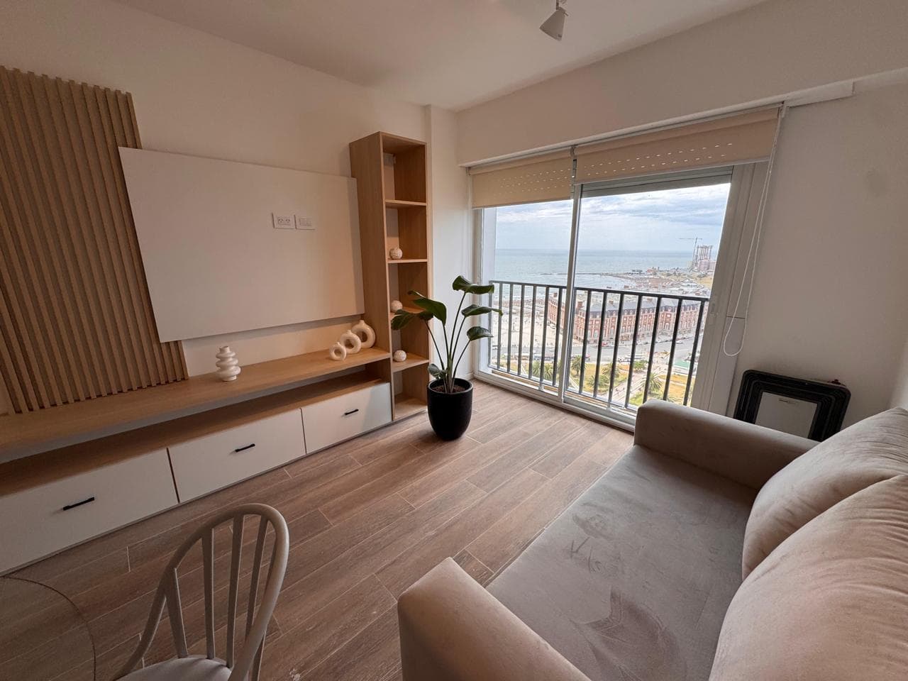 Apartment in Downtown