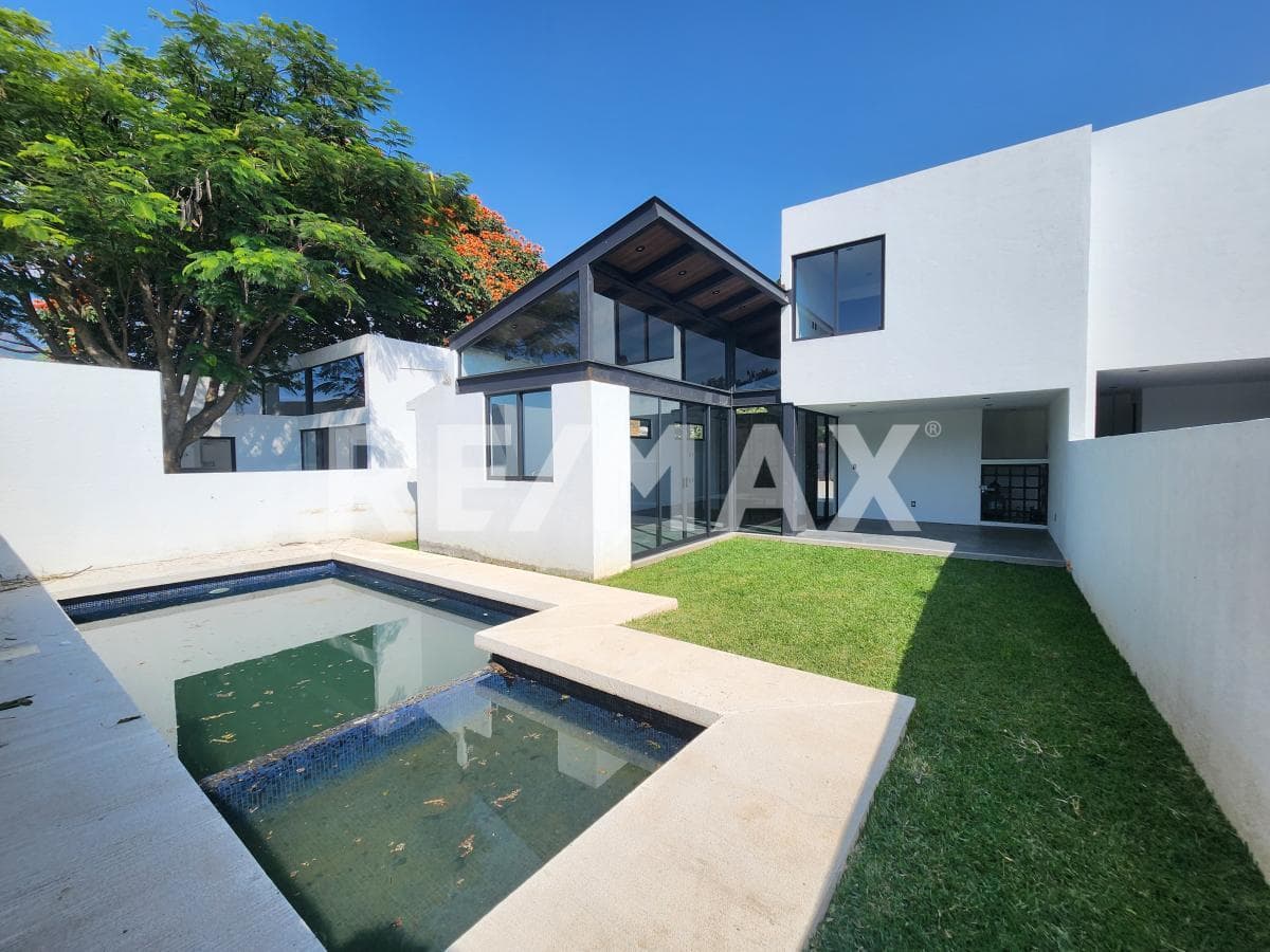 House for Sale in Morelos, Tlayacapan