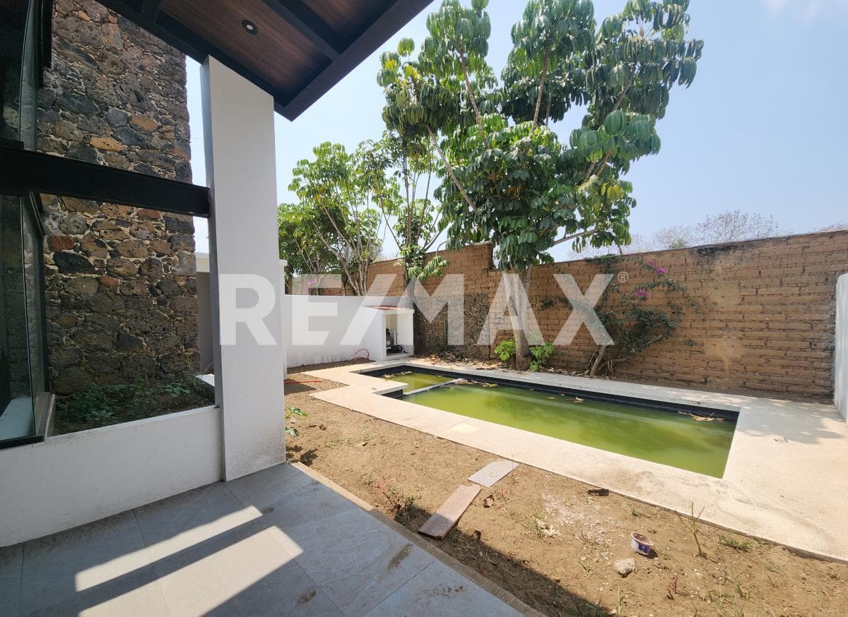 House for Sale in Morelos, Tlayacapan