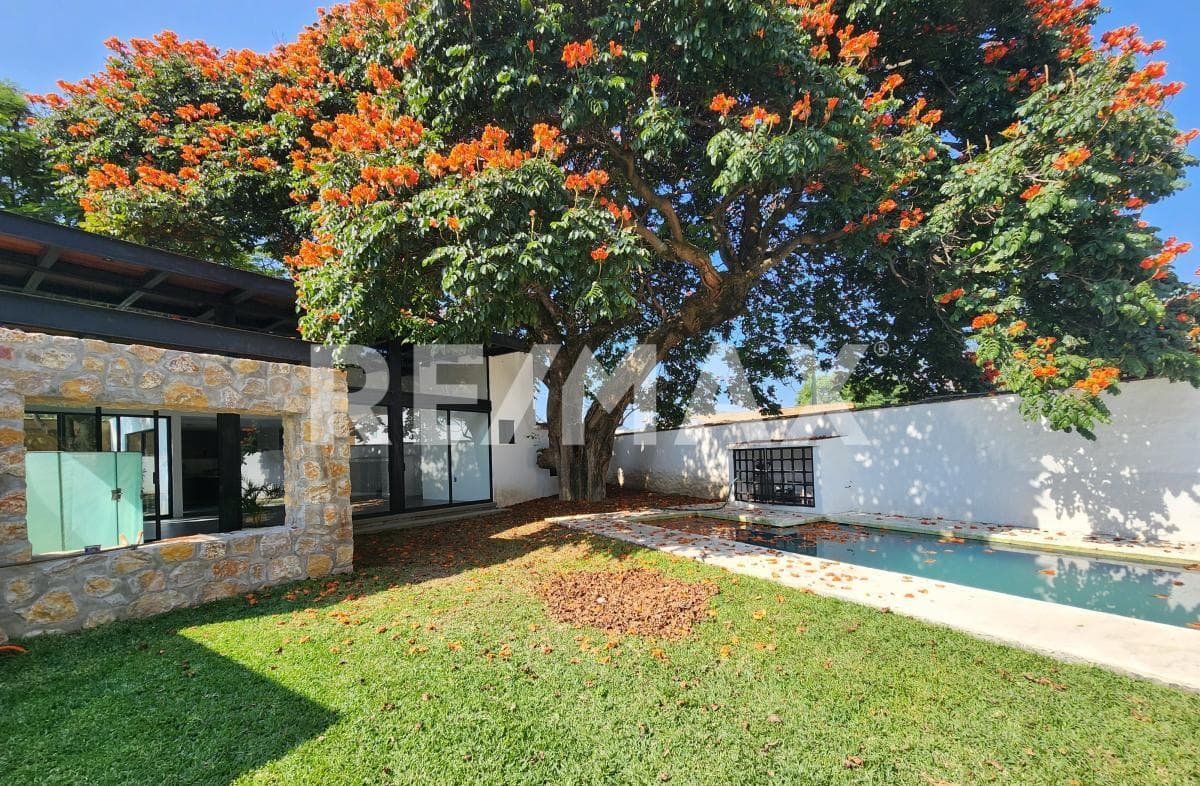 House for Sale in Morelos, Tlayacapan